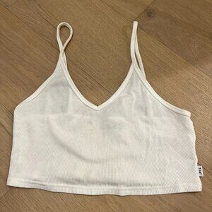 aritzia tna white cropped tank- size m (fits xs/s)